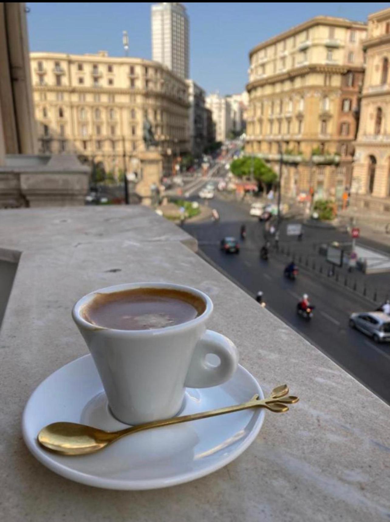 La Lepre Bovio Hotel Naples Exterior photo